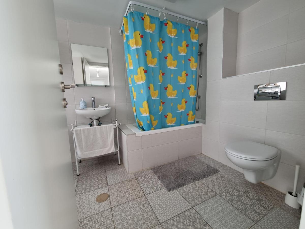 Apartment Beachfront Gallery Acre
