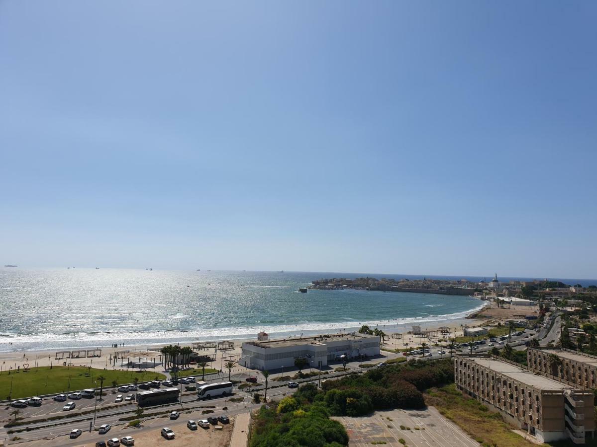 Beachfront Gallery